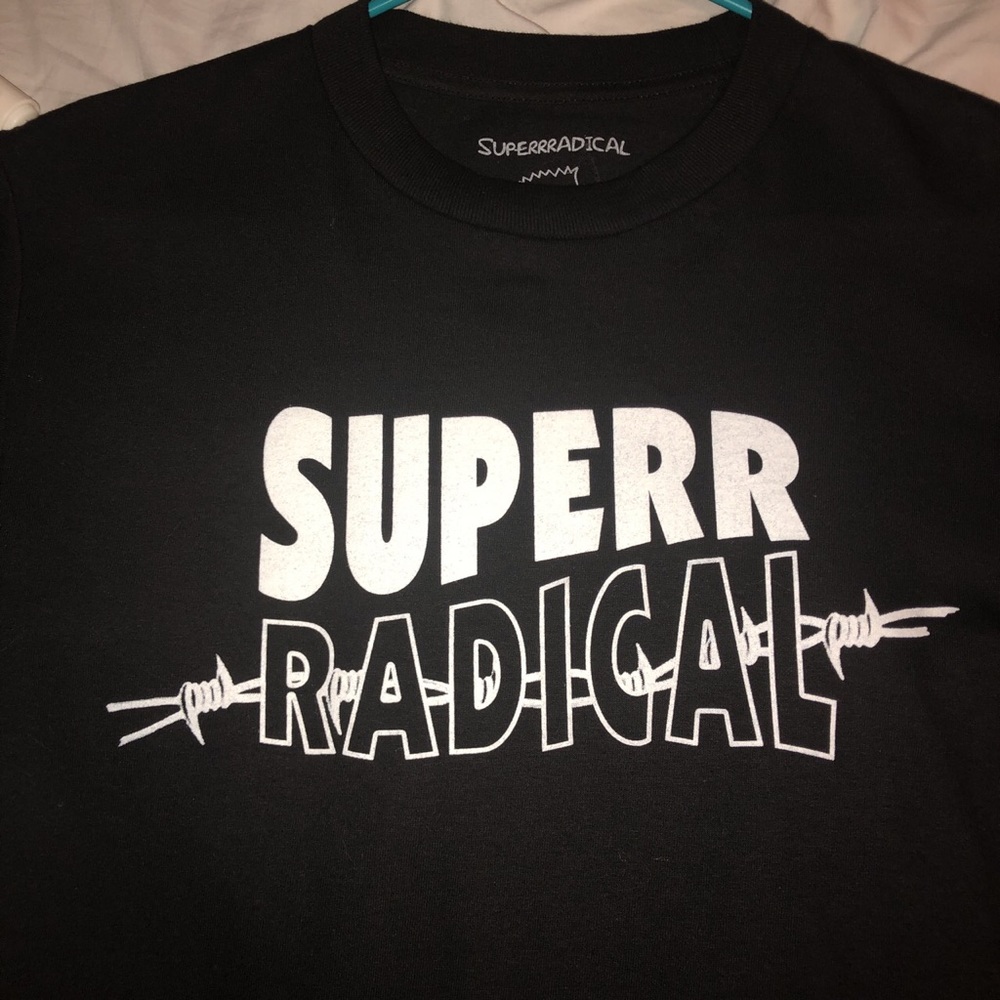 Superrradical wire Tee